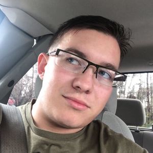 Meet your Posher, Bradley